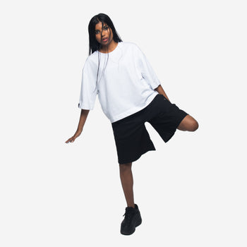 OVERSIZE CROPPED GRAPHIC T-SHIRT IN WHITE